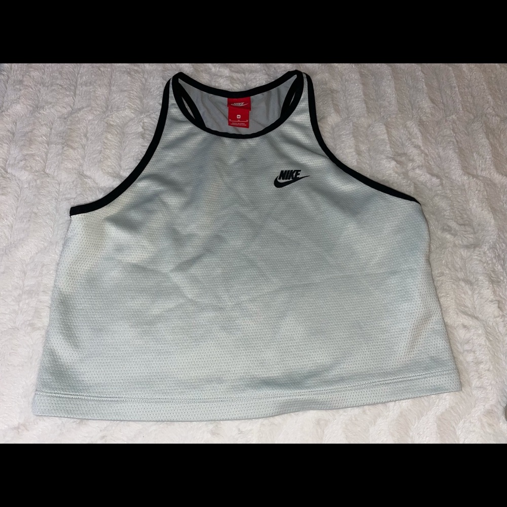 Nike Crop top red tag size M